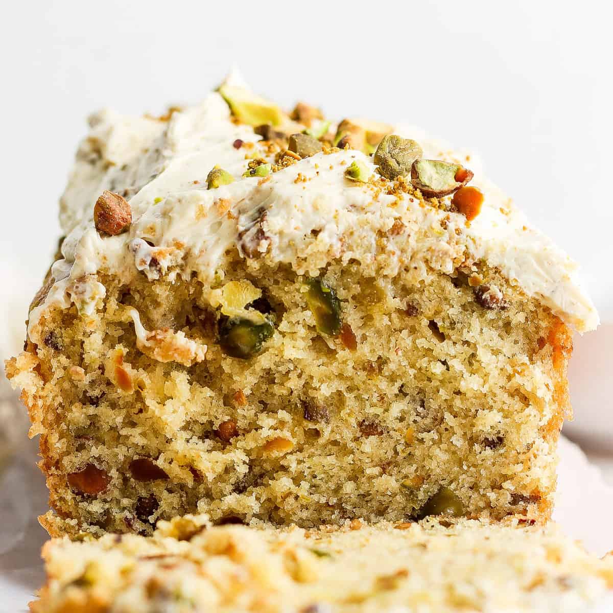 Bake a Stunning Vanilla Pistachio Loaf for Any Occasion